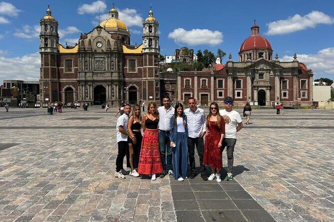 Teotihuacán Pyramids Day Tour From Mexico City - Guadalupe Basilica on Tepeyac: faith, architecture, and a short spiritual walk