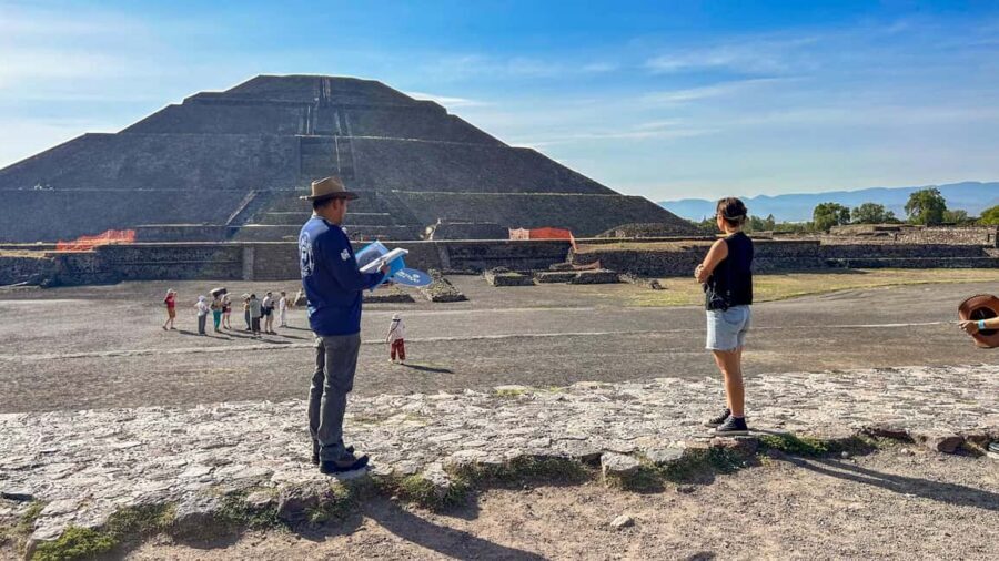 Teotihuacan Pyramids: Guided Tour with Entry Ticket Included - Key points to know before you go