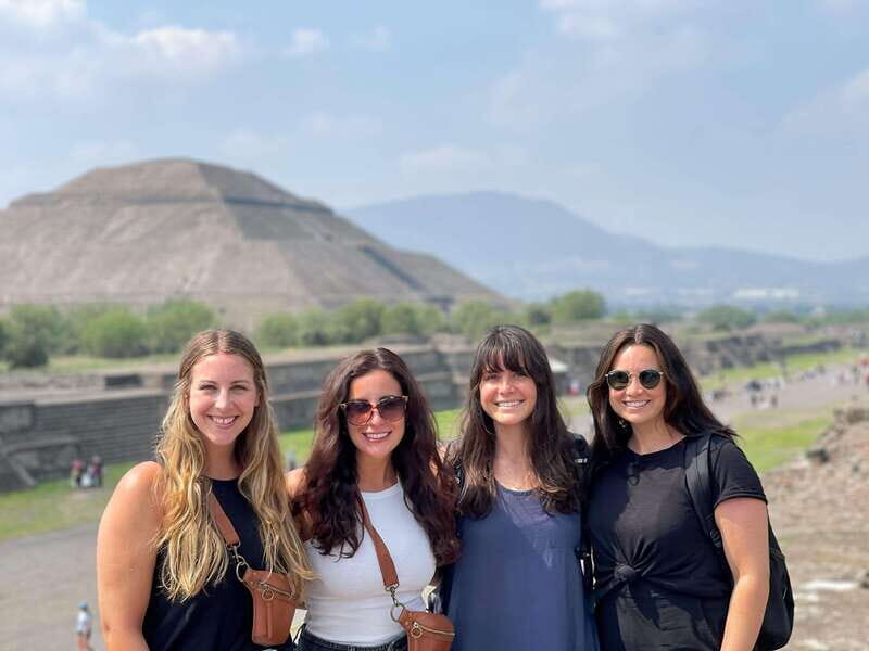 Teotihuacan Pyramids & lunch at my Grandma's house - Breakfast at the grandmother’s house: cafe de olla, hot chocolate, pan de dulce