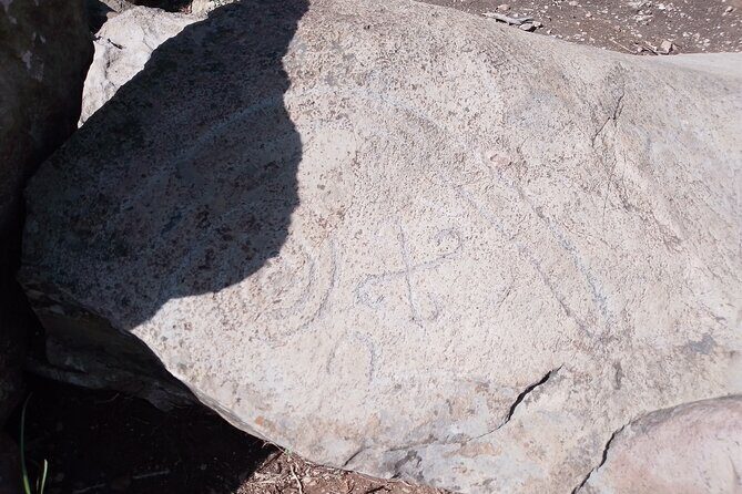 Teotihuacan Pyramids tour - Booking flexibility and how Daniel Mendívil Olvera guides the day