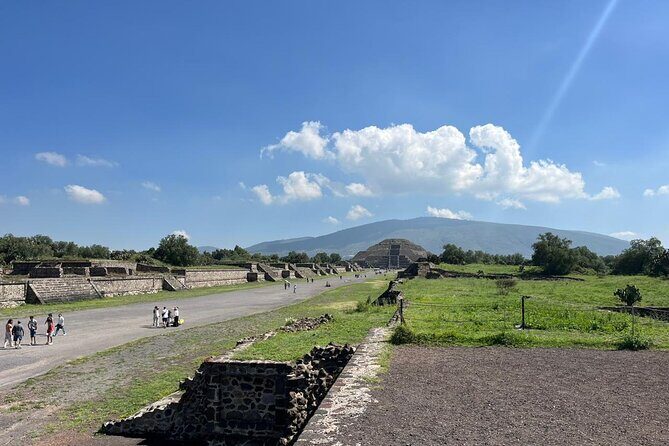 Teotihuacan Pyramids Tour from Mexico City - Downsides to plan for