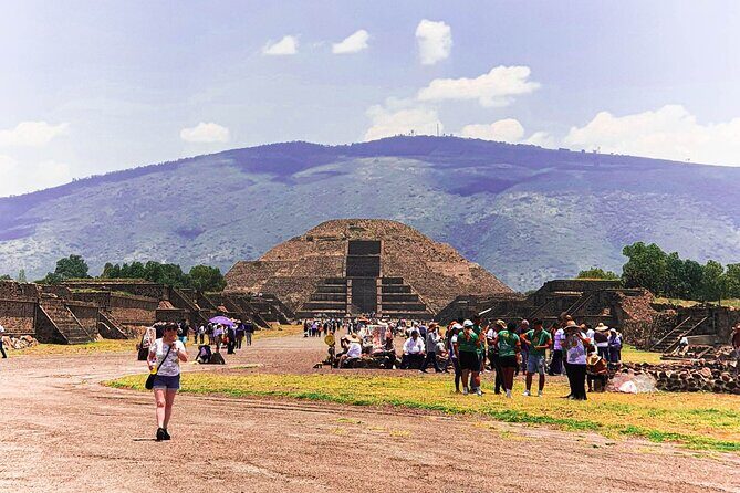 Teotihuacán Pyramids Tour, Guadalupe Sanctuary and 3 cultures - Quick Highlights You’ll Care About