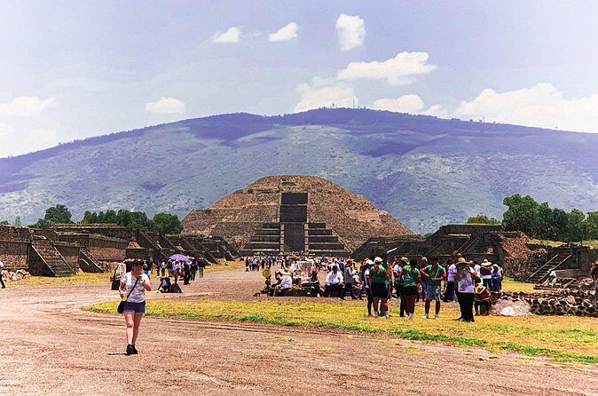 Teotihuacán Pyramids Tour, Guadalupe Sanctuary and 3 cultures - Transport, Group Size, and Comfort Notes That Matter