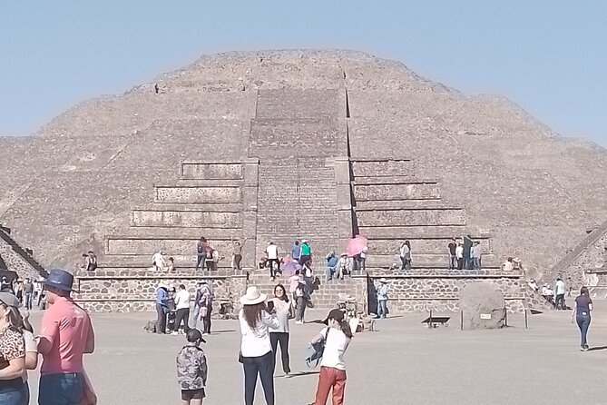 Teotihuacan Pyramids Tour with Pickup from your hotel in CDMX - Stop 2: San Martín de las Pirámides transfer time (use it smart)