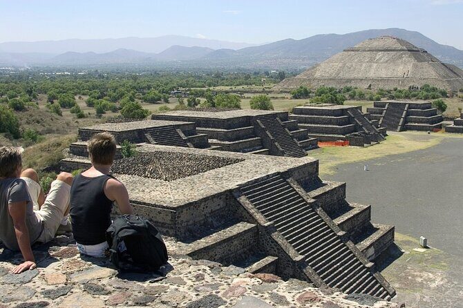 Teotihuacan, Shrine of Guadalupe & Tlatelolco - Local liquors tasting and why it’s a fun add-on