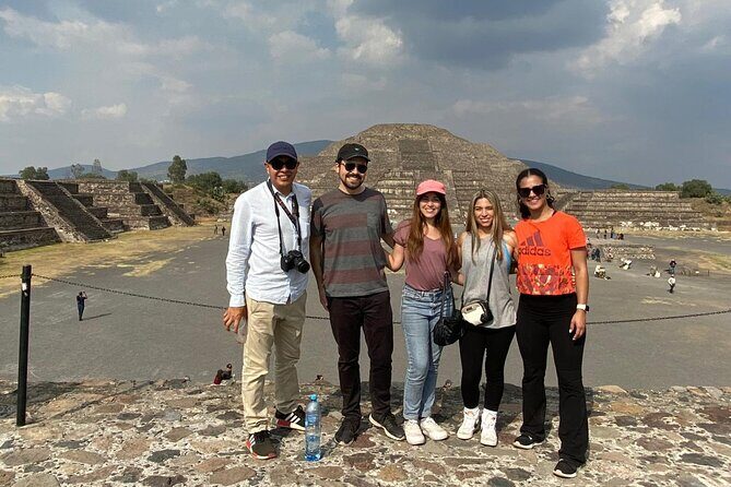 Teotihuacan tailored to you, Private Tour - Mezcal, tequila, and pulque tasting craft workshop (yes, it fits)