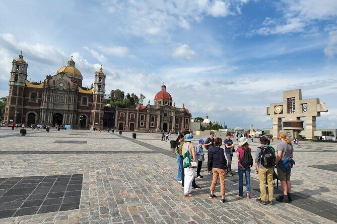 Teotihuacan: The myth of the gods + secret murals (New route) - Obsidian and Silver Workshops: Souvenirs With a Story Behind Them