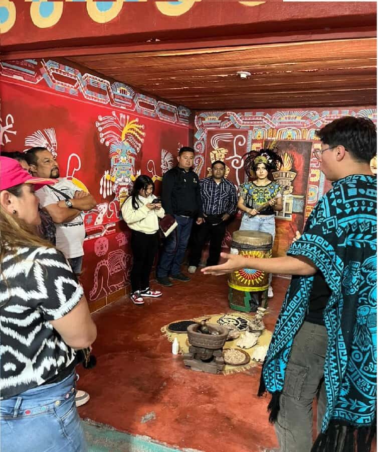 Teotihuacan VIP: Tour of the pyramids and Basilica of Guadalupe, tourist areas - Choosing your adventure: ATV ride and guided catacombs