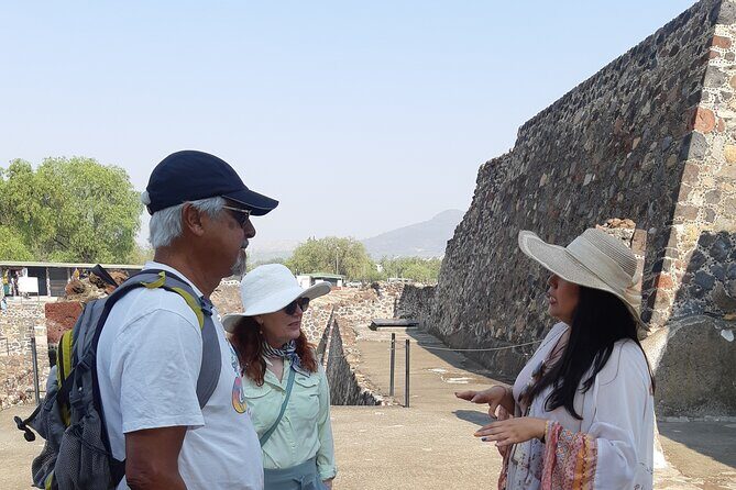 Teotihuacan without crowds, without tourist traps. - Teotihuacan without the crush: what this early tour really gives you
