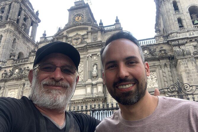 The best and most complete PRIVATE CITY TOUR through the Historic Center - Palacio Postal and Palacio de Minería: marble finishes and four meteorites