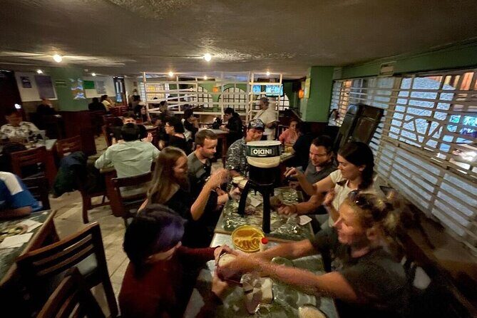 The Mexico City Pub Crawl: A real chilango night - Timing, meeting point, and how to plan your evening