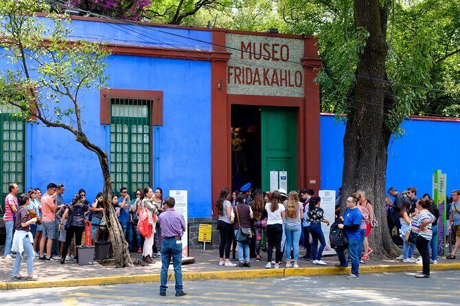 Tickets to Frida Kahlo Museum - Getting There in Mexico City: Public Transit Meets a Museum Day