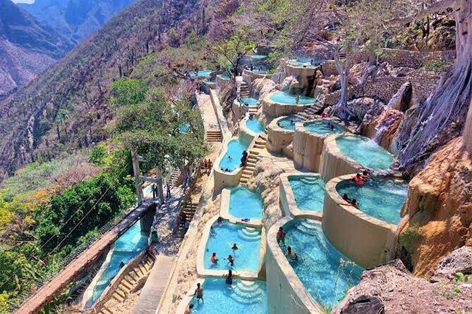 Tolantongo Caves, Grottos and Waterfall Tour from CDMX - Comfort and small logistics that make a long day easier