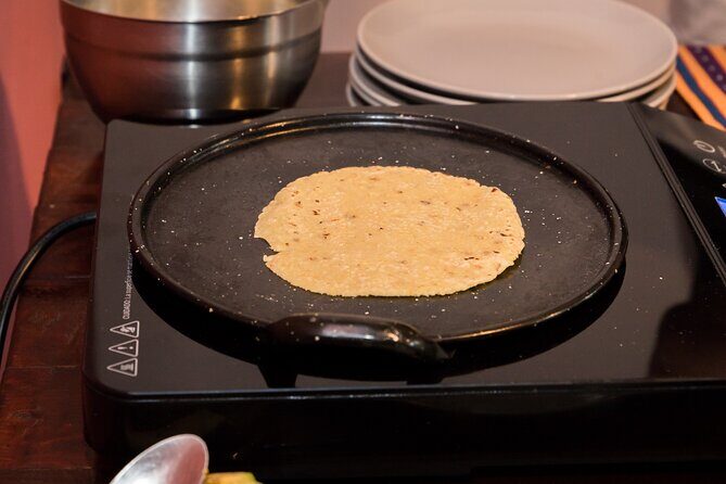 Tortilla Class and Workshop in Mexico - From nixtamal masa to fresh tortillas on the comal