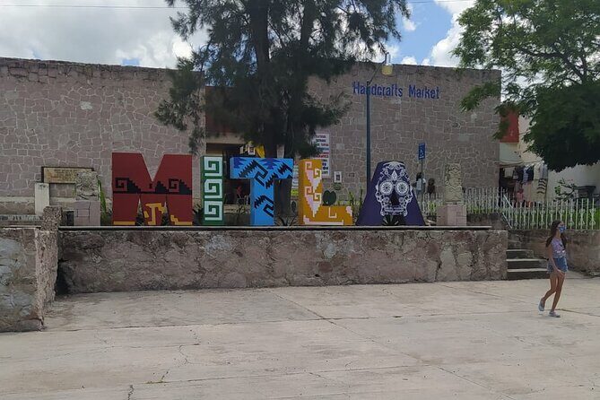Tour Boil the "classic" water - Mitla and the Zone Arqueologica: why the patterns matter