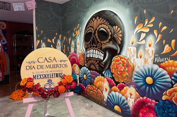 Tour cultural e inmersivo en Casa Dia de Muertos - Who this tour suits best (and who might hesitate)