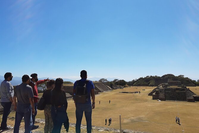 Tour Monte Albán "clasico" - Monte Albán first: how the guided start and free time work