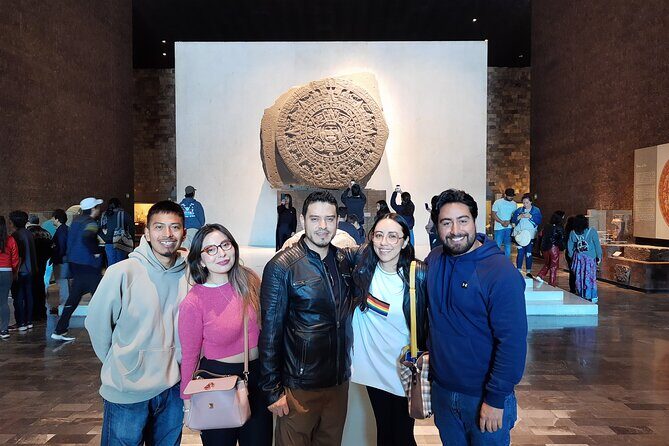 Tour Museum Anthropology and Castle Chapultepec Small groups - A 10:00 am start that connects two huge sites