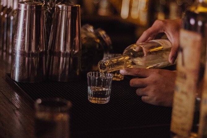 Tour of Mezcalerias in the City - Meeting points, walking pace, and Centro logistics that matter