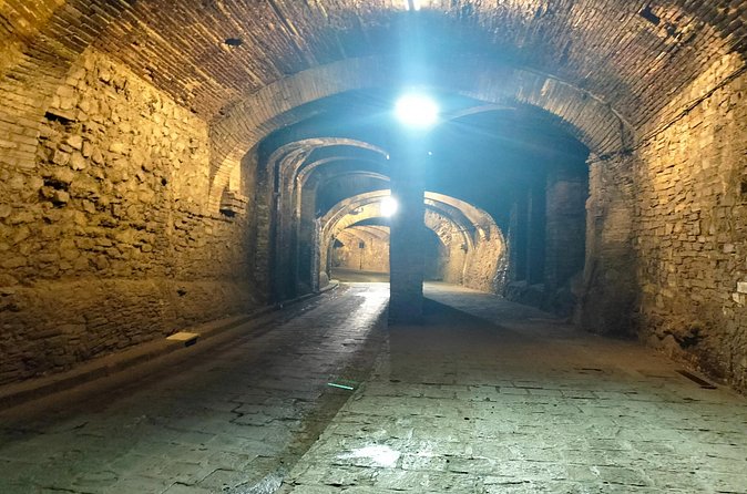 Tour to Guanajuato with Transportation and Guide - The Alley of the Kiss: A Legend Stop That Works in Real Life