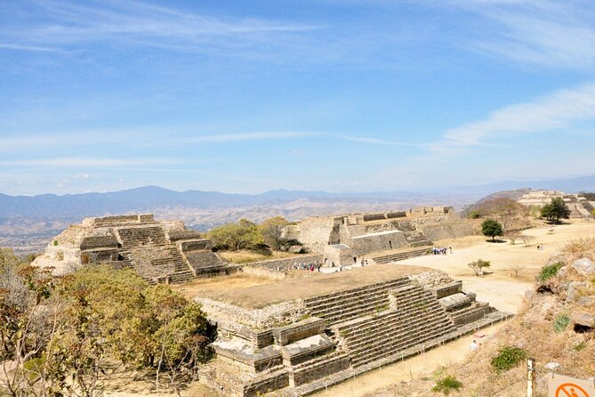 Tour to Monte Alban, Arrazola and San Bartolo - Stop 4: Cuilapan de Guerrero and the ex-convent museum stop
