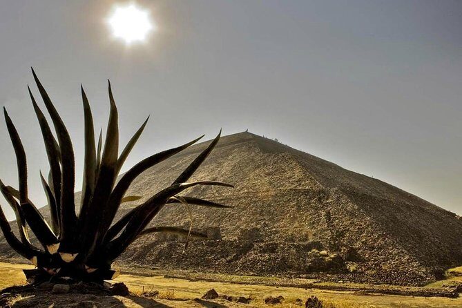 Tour to the Pyramids of Teotihuacán and Basilica of Guadalupe - Key things to know before you go