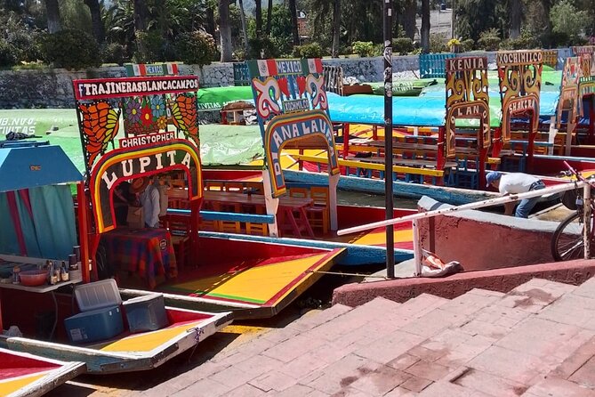 Tour to Xochimilco and Coyoacan and Frida Khalo - Xochimilco by trajinera: why this ride feels different from city sightseeing