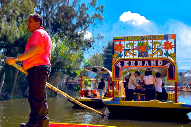 Trajinera Party at Xochimilco with Drinks, Mariachi & Snacks - Live mariachi on the water: what to expect from the music