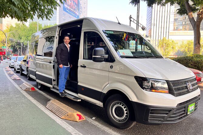 Transfer Airport - Hotel or vice versa - Private 24/7 Door-to-Door Transfer Between AICM and Your Hotel