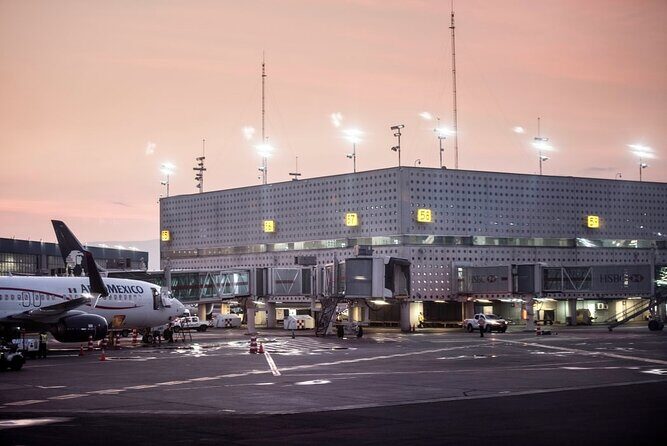 Transfer & assistance one-way from/to Mexico City Airport/hotel - Price and value: is $36 fair for a one-way ride?