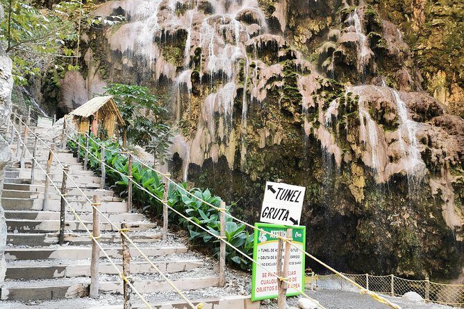 Travel to Tolantongo: Transportation and tickets - Exploring the Pools, Cave, Tunnel, and River in One Continuous Flow