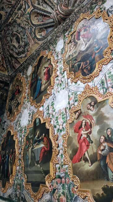 Trip from San Miguel to the Sacred Frescoes of Atotonilco - Hidalgo Comes First: The Independence-Era Moment Outside the Sanctuary
