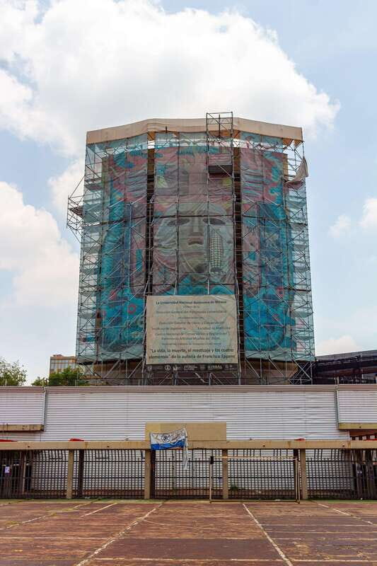 UNAM: Murals & Revolution - Meeting at Rectoría: the UNESCO plaque moment that sets the tone