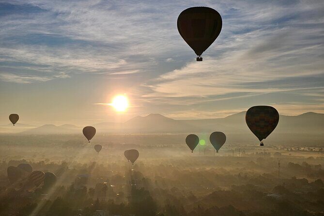Unforgettable Hot Air Balloon Ride Over the City of the Gods - Pickup, meeting point, and the pre-dawn plan in Mexico City