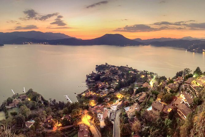 Valle de Bravo: Private & Small group tour from Mexico City - Velo de Novia Waterfall: 2 hours under the sound of 35 meters of water