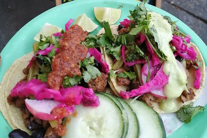Vegan Food Tour in Mexico City: A Culinary Adventure - Entering Roma Norte with a simple plan