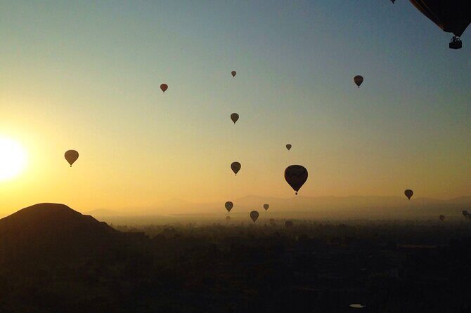 Vuelo amanecer: globo aerostático con Sky Balloons México - Who this Teotihuacán sunrise balloon is best for