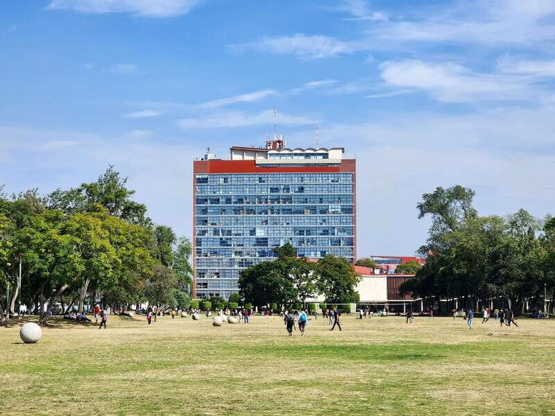 Walk around UNAM campus, a UNESCO World Heritage Site - UNAM’s UNESCO campus: modernism built on volcanic rock