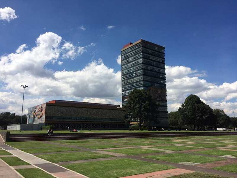 Walk around UNAM campus, a UNESCO World Heritage Site - What a 3-hour walk actually covers on campus