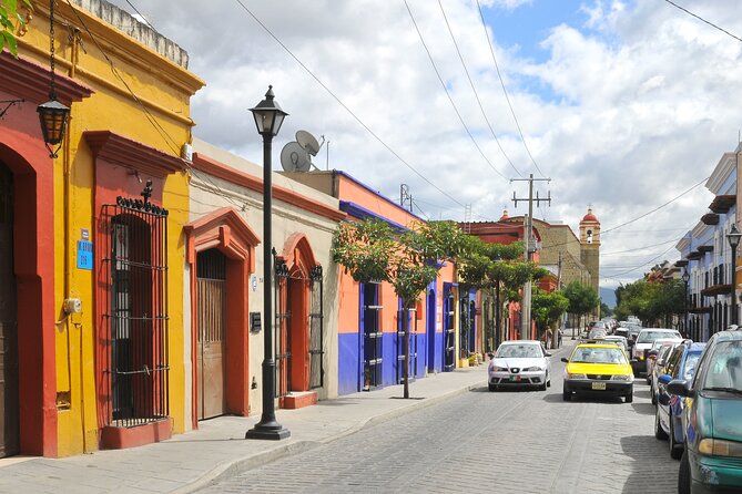 Walking tour and Museums Oaxaca - Mercado Benito Juárez: one city block of local food and crafts