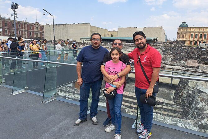 Walking Tour in Historic Center CDMX - Teatro de la Ciudad and Esperanza Iris’s tragic story
