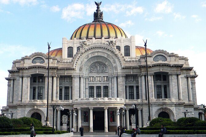 Walking Tour of the Historic Center in Mexico City - Stop 6: Palacio de Bellas Artes and its mural legacy