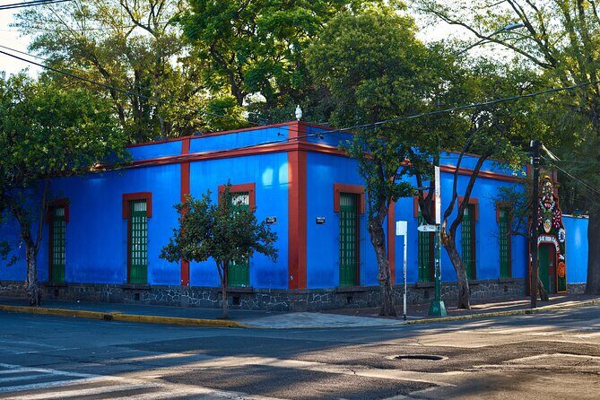 Xochimilco and Coyoacan and Frida Kahlo Museum optional - Who should book this private Xochimilco + Coyoacán day