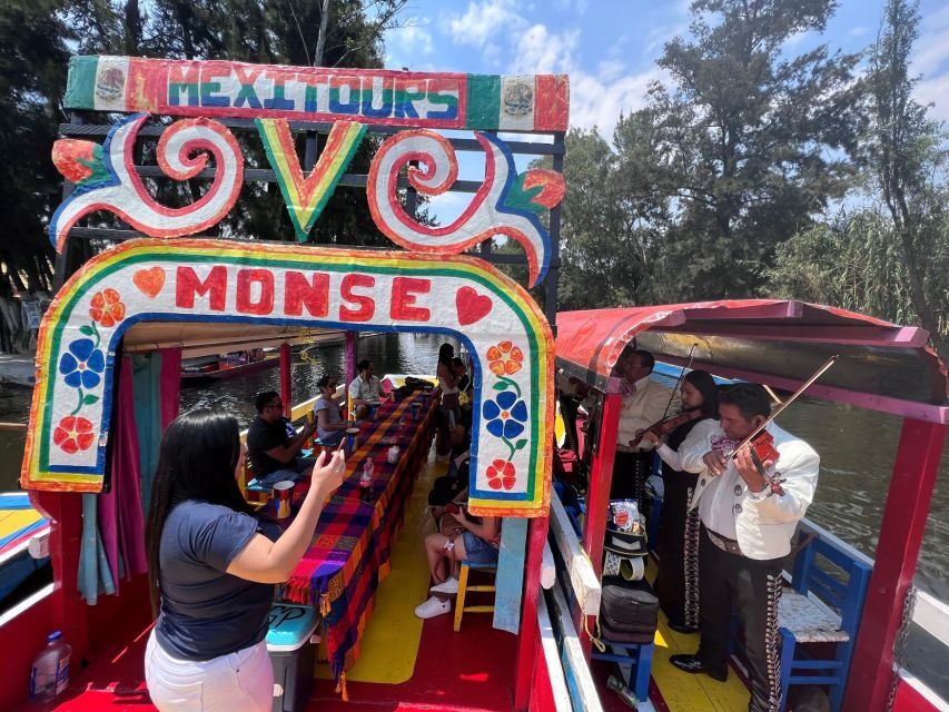 Xochimilco & Colonial Coyoacan Trip - Mural + Stadium Panorama: The Best Way to Get Oriented Quickly