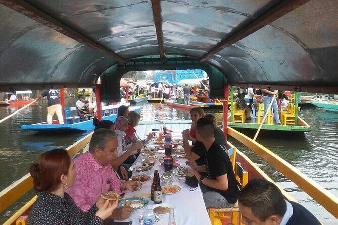 Xochimilco, Coyoacan and Frida Kahlo with Optional Lunch - Coyoacán on cobblestones: old mansions and a creative neighborhood