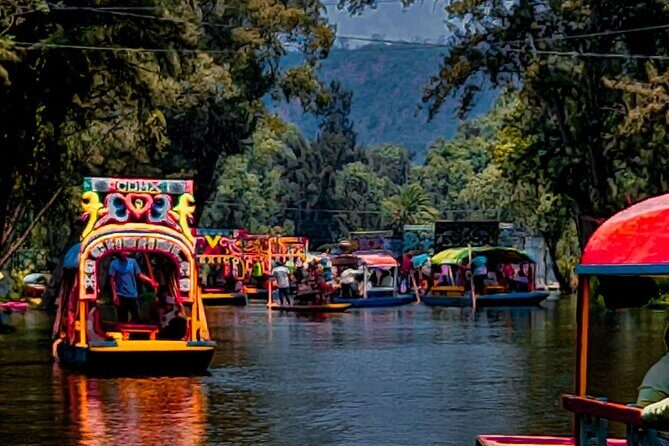 Xochimilco, Coyoacan and more tours - Coyoacán on foot: architecture and folklore, not just shopping
