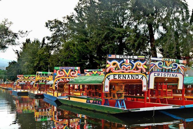 XOCHIMILCO & COYOACAN (Private) - Why Xochimilco and Coyoacán belong on the same day