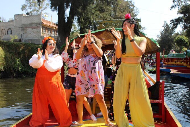 Xochimilco & Mexican Party with Guacamole & Unlimited Drinks - Island of the Dolls Replica: A Haunted-Legends Detour on the Water