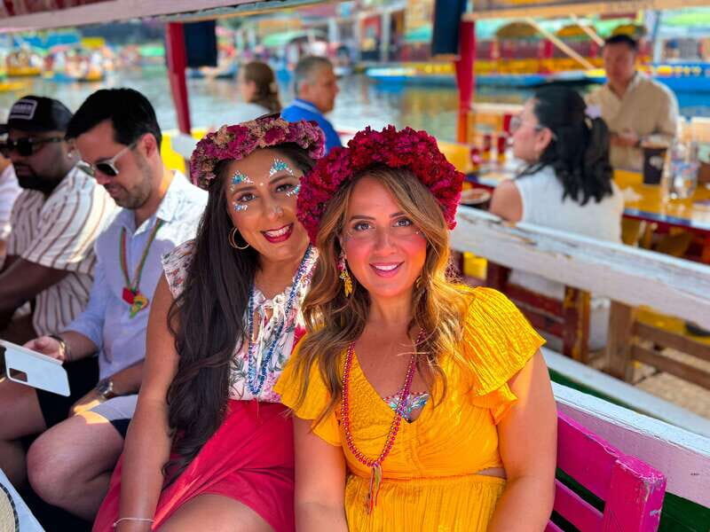 Xochimilco: Tequila tasting (unlimited) and cultural party on a boat - Brunch on the water: a real food break, not an afterthought