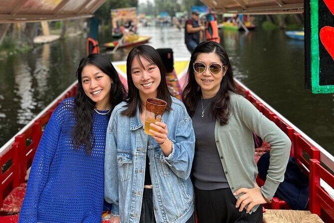Xochimilco Tour & Frida Kahlo Museums - The guide role: not just driving, but making time feel useful